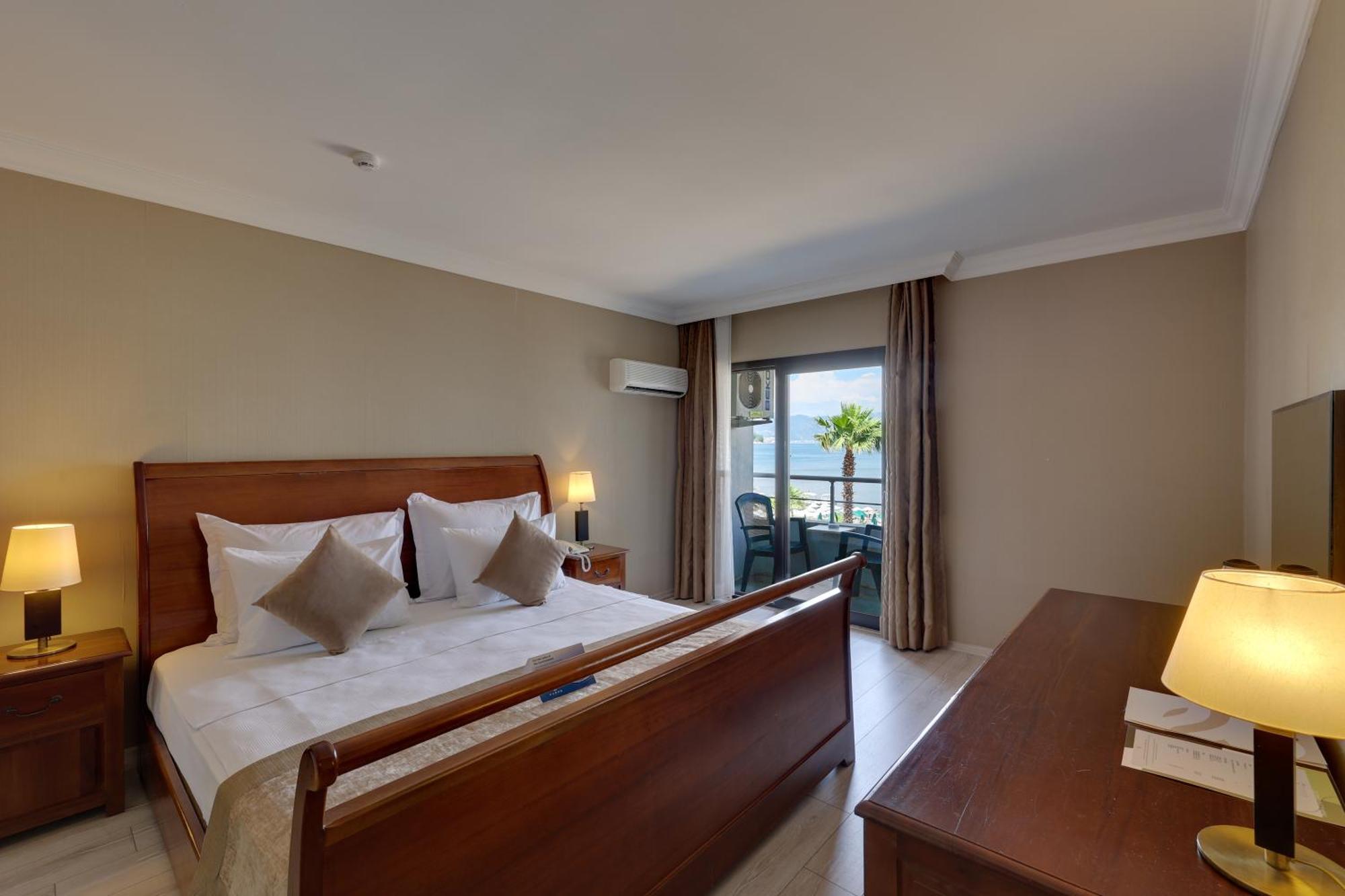 Faros Premium Beach Marmaris Exterior photo